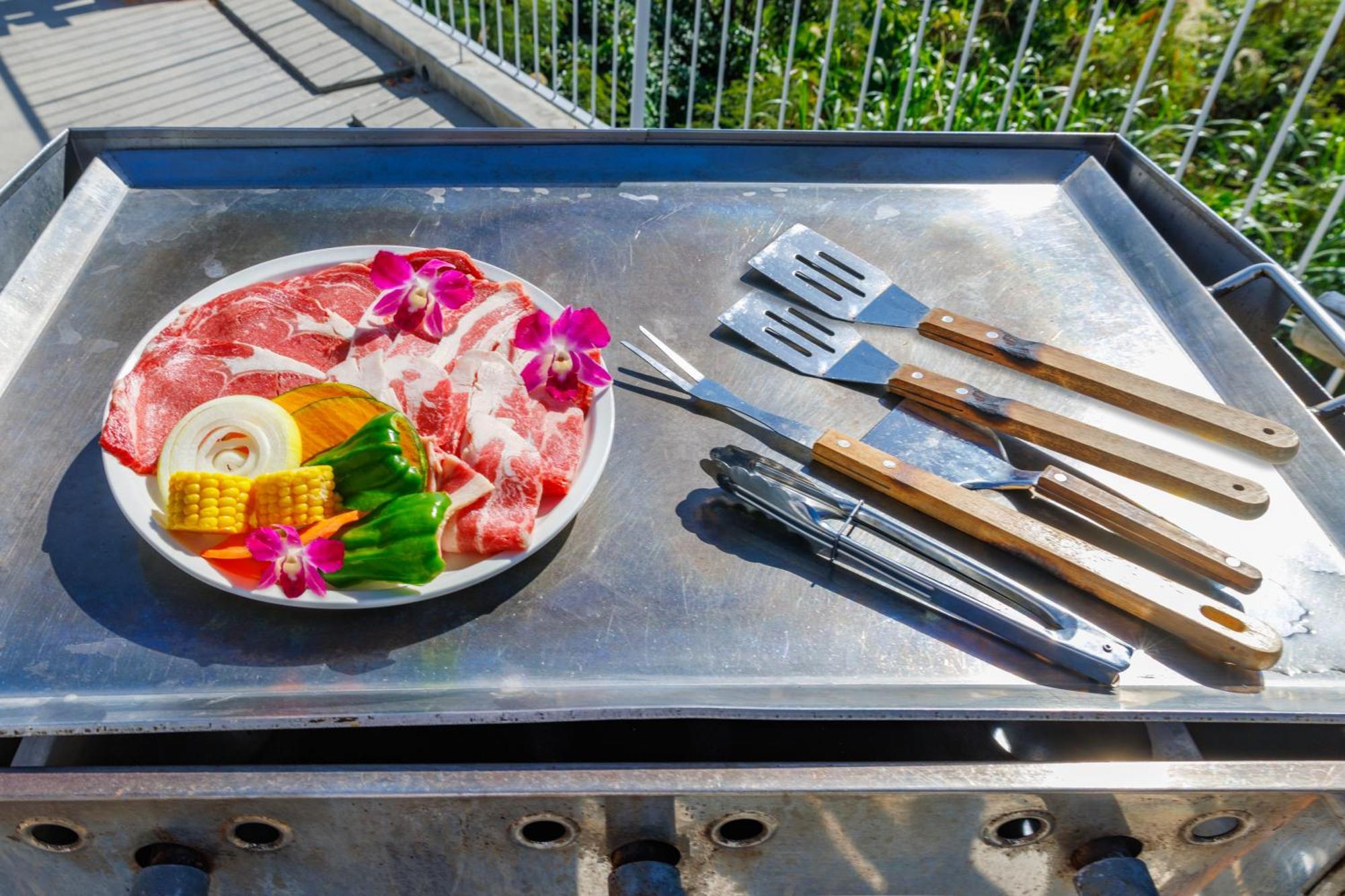 露天風呂付きオーシャンビュー カラオケ付き Bbq可 パーティ利用ok アトリエココ Villa Yaese Exterior photo